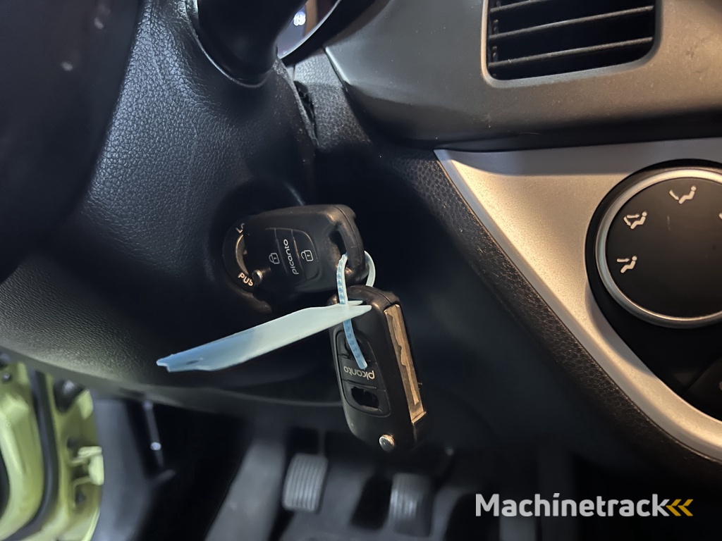 Kia Picanto 1.0 CVVT Comfort Pack nieuwe koppeling 30-RKD-1