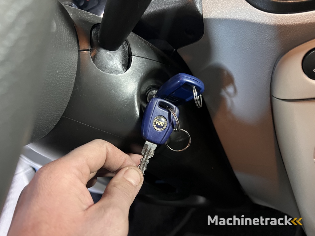 Fiat Punto 1.2-16V Dynamic automaat 73-PK-PS