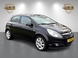 Minituur van Opel Corsa 1.4-16V Cosmo X-115-KS