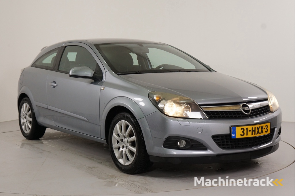 Opel Astra GTC 1.6 Temptation | Airco | Navi | Cruise | PDC |