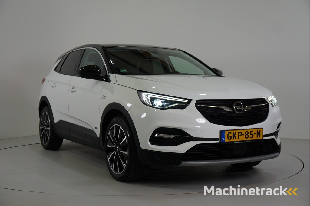 Opel Grandland 1.6 Turbo Hybrid4 PHEV 300 pk | Camera | Navi | Cruise | Stl. verw. | Parkeerass. | Dodehoek |
