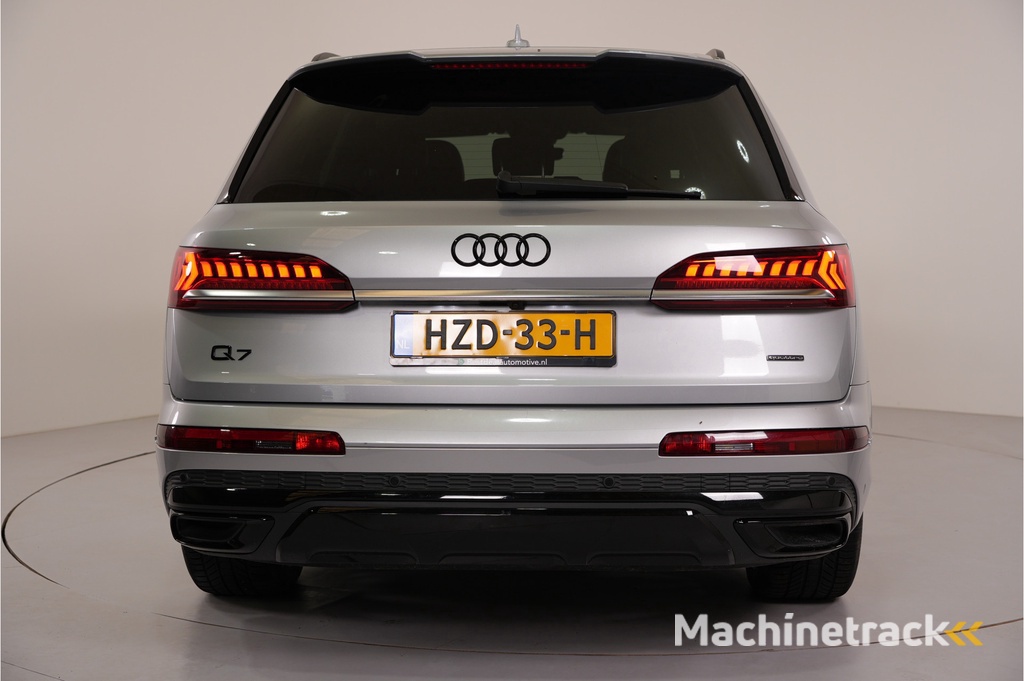 Audi Q7 60 TFSI e PHEV 463 pk quattro S-Line Sport/Plus | Trekhaak | Head-up | Adaptieve Cruise | Camera | Laser | Memory | /City/Tour pakket |