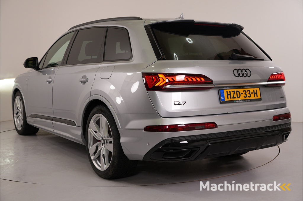 Audi Q7 60 TFSI e PHEV 463 pk quattro S-Line Sport/Plus | Trekhaak | Head-up | Adaptieve Cruise | Camera | Laser | Memory | /City/Tour pakket |