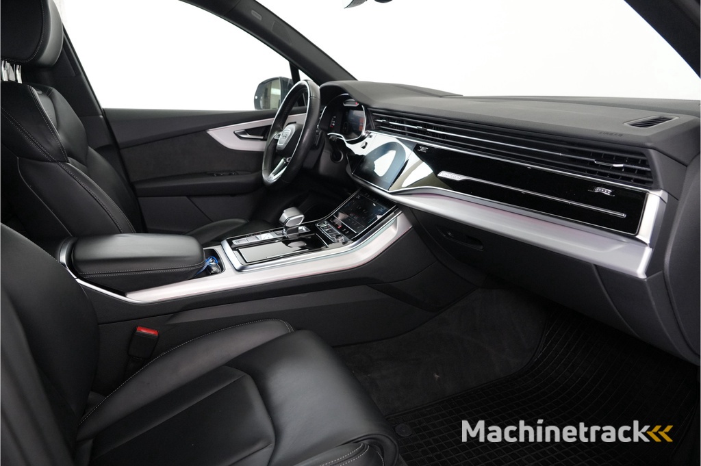 Audi Q7 60 TFSI e PHEV 463 pk quattro S-Line Sport/Plus | Trekhaak | Head-up | Adaptieve Cruise | Camera | Laser | Memory | /City/Tour pakket |