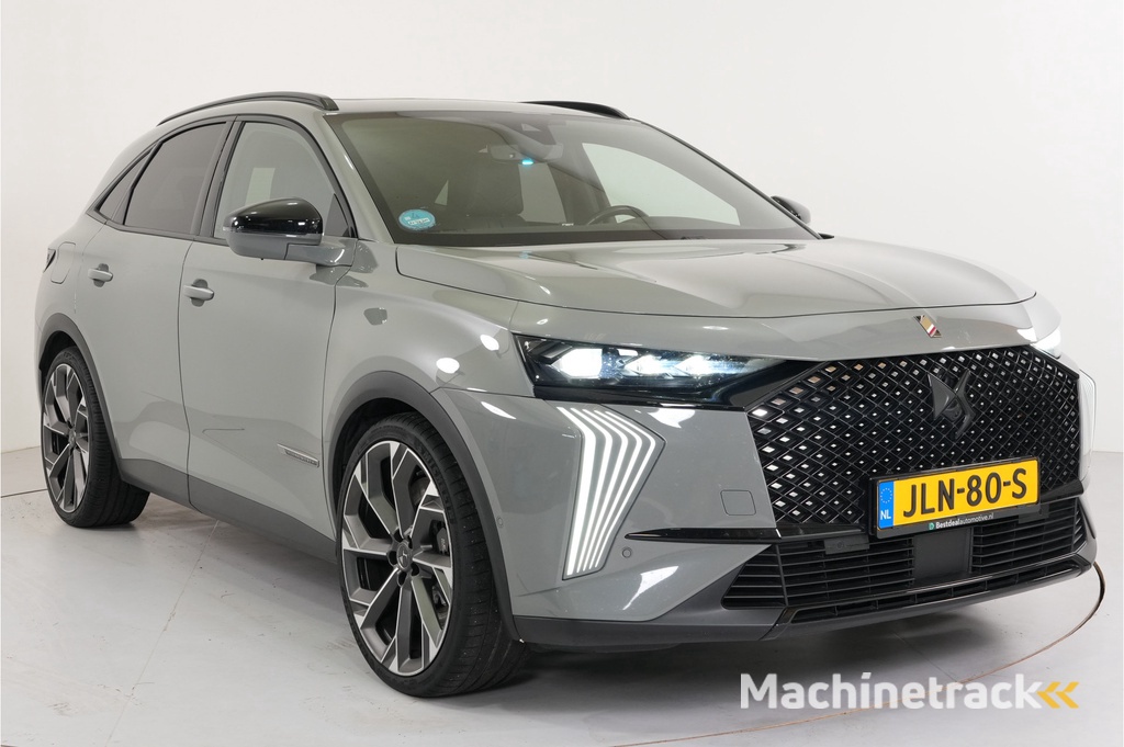 DS 7 Crossback 1.6 E-Tense PHEV 300 pk 4x4 La Première | Nachtzicht | Massagestoelen | Focal Electra Audio | Nappa Lederen bekleding | 360° Camera |