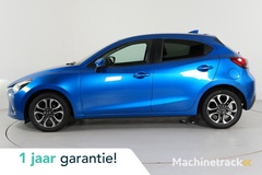 mazda-2-1.5-skyactiv-g-gt-m-head-up-climate-lane-led-keyless