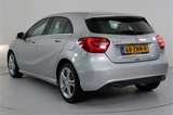 Minituur van Mercedes-Benz A-klasse 200 AMG | Leder | Navi | Stl. Verw. | PDC v/a |
