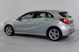 Minituur van Mercedes-Benz A-klasse 200 AMG | Leder | Navi | Stl. Verw. | PDC v/a |