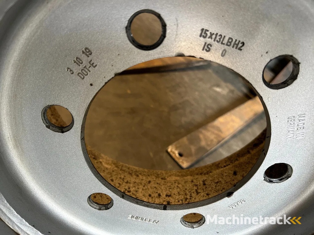 BKT Asfalt banden 4 Stuks