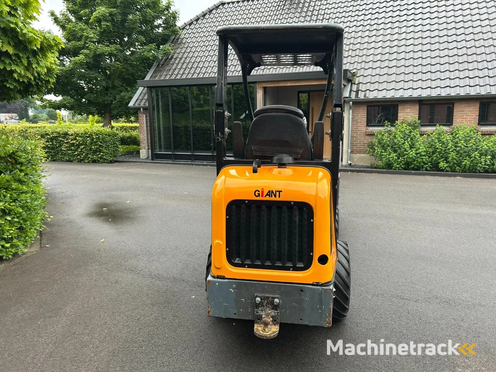 Giant D332ST MARGE VERKOCHT