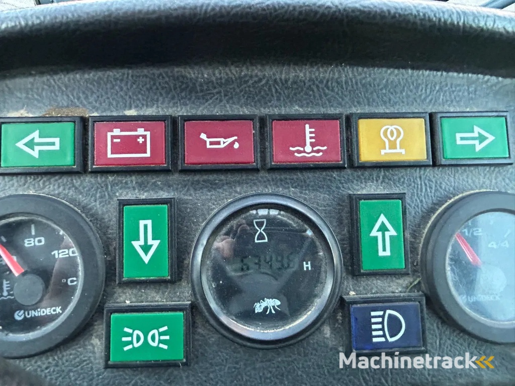 Giant V5003 X-tra HD