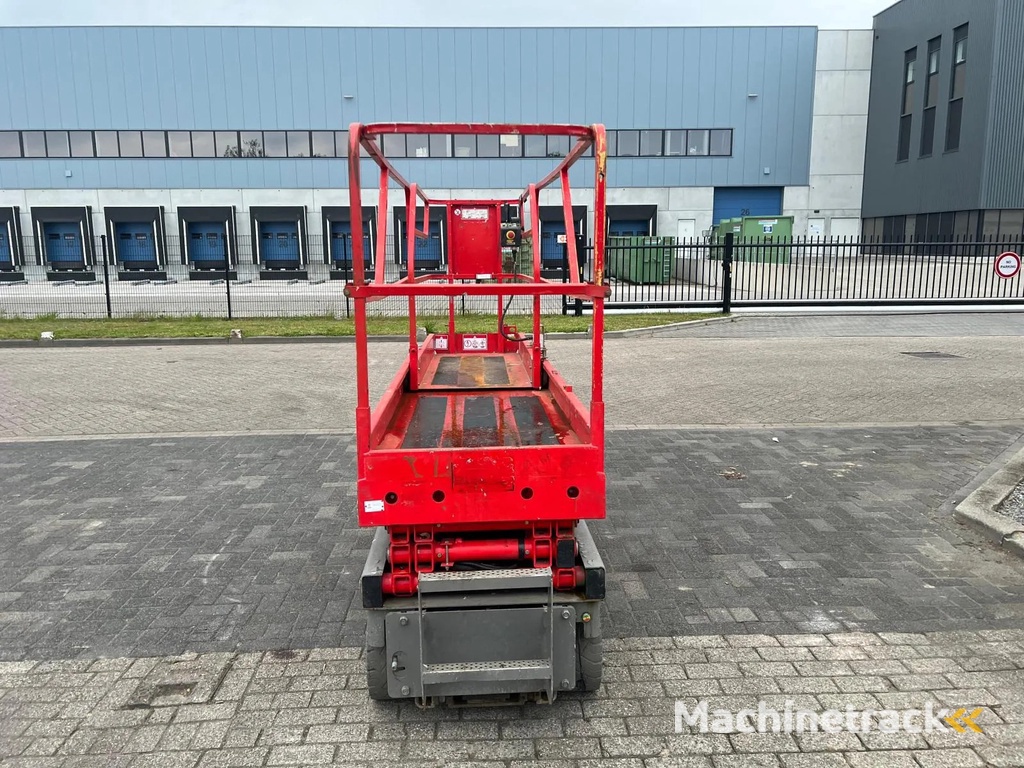 Haulotte Compact 8 hoogwerker - schaarlift - 8.2M hoogwerker - schaarlift - 8.2M