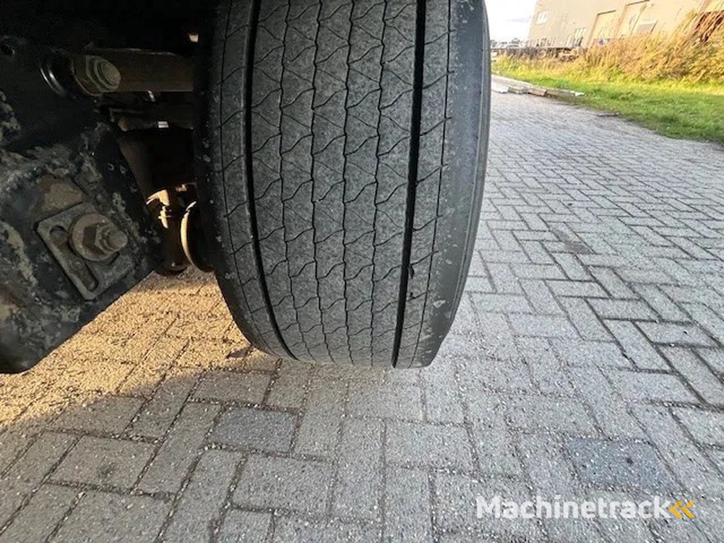 Krone 14x XL Krone mega vario schuifzeil trailer