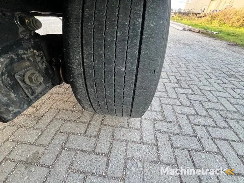 Krone 14x XL Krone mega vario schuifzeil trailer