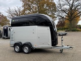Minituur van Bücker Careliner ALU 2 Paards 2400Kg