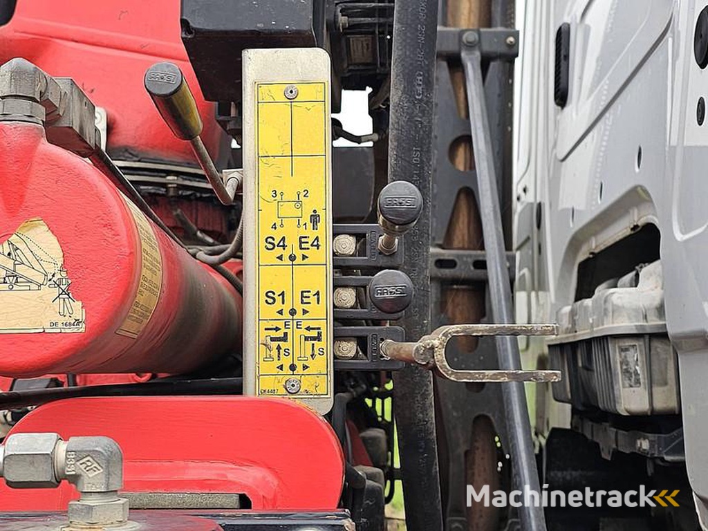 Mercedes AROCS 3243 FASSI F175A023