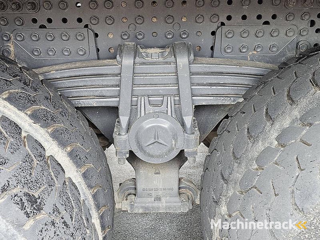 Mercedes AROCS 3243 FASSI F175A023