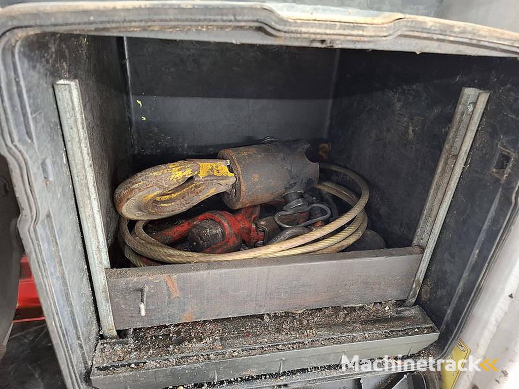 Mercedes AROCS 3243 FASSI F175A023