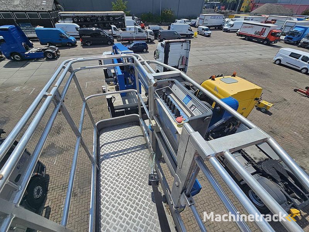 Mercedes ANTOS 1927 CTE HOOGWERKER 29.6