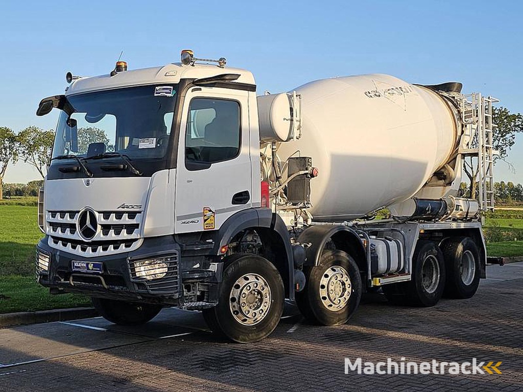 Mercedes AROCS 3240 PUTZMEISTER 9M3