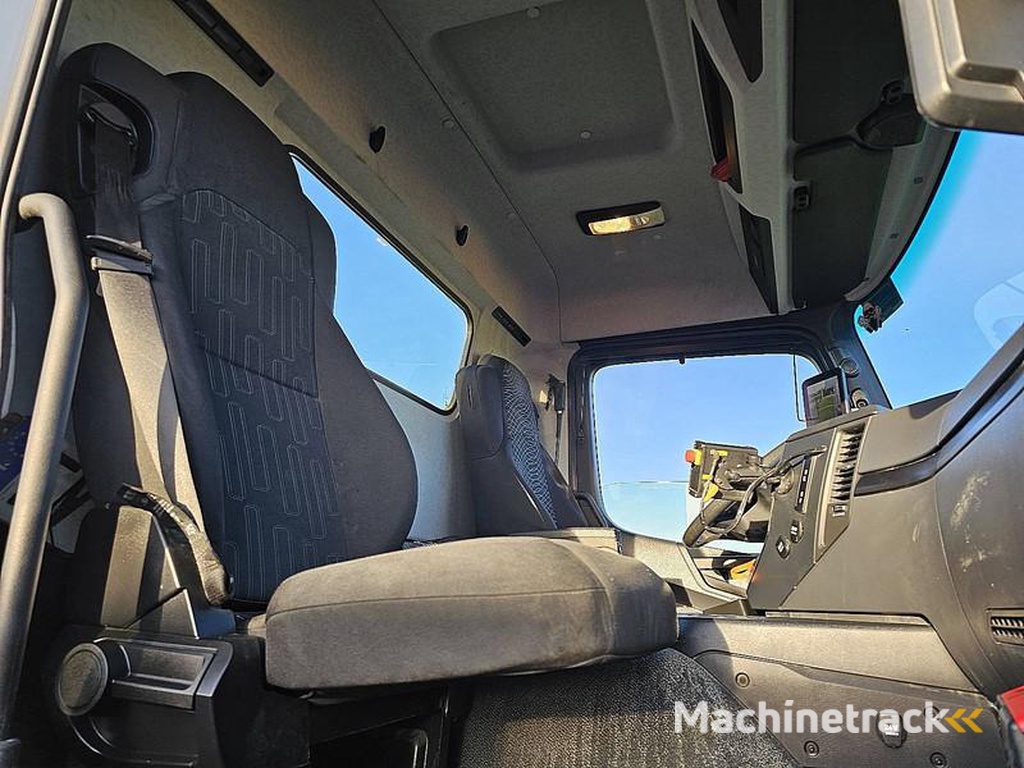 Mercedes AROCS 3240 PUTZMEISTER 9M3