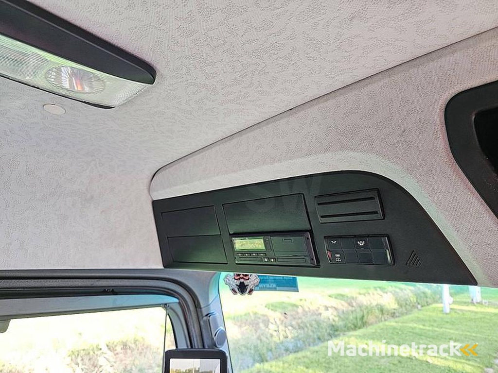 Mercedes AROCS 3240 PUTZMEISTER 9M3