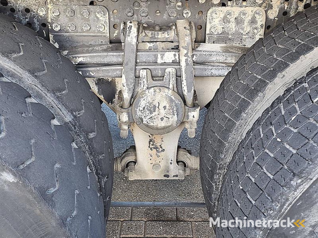 Mercedes AROCS 3240 PUTZMEISTER 9M3