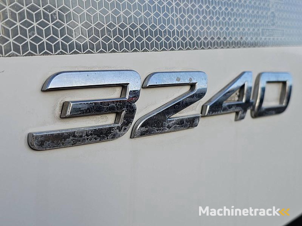 Mercedes AROCS 3240 PUTZMEISTER 9M3