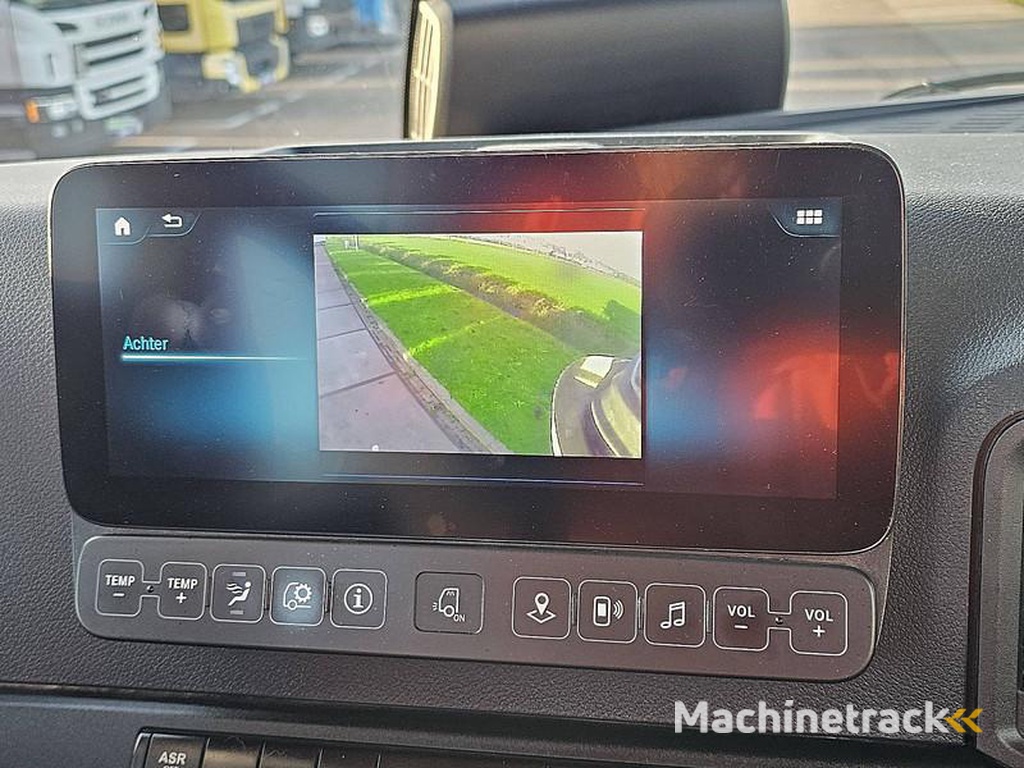 Mercedes AROCS 3240 PUTZMEISTER 9M3