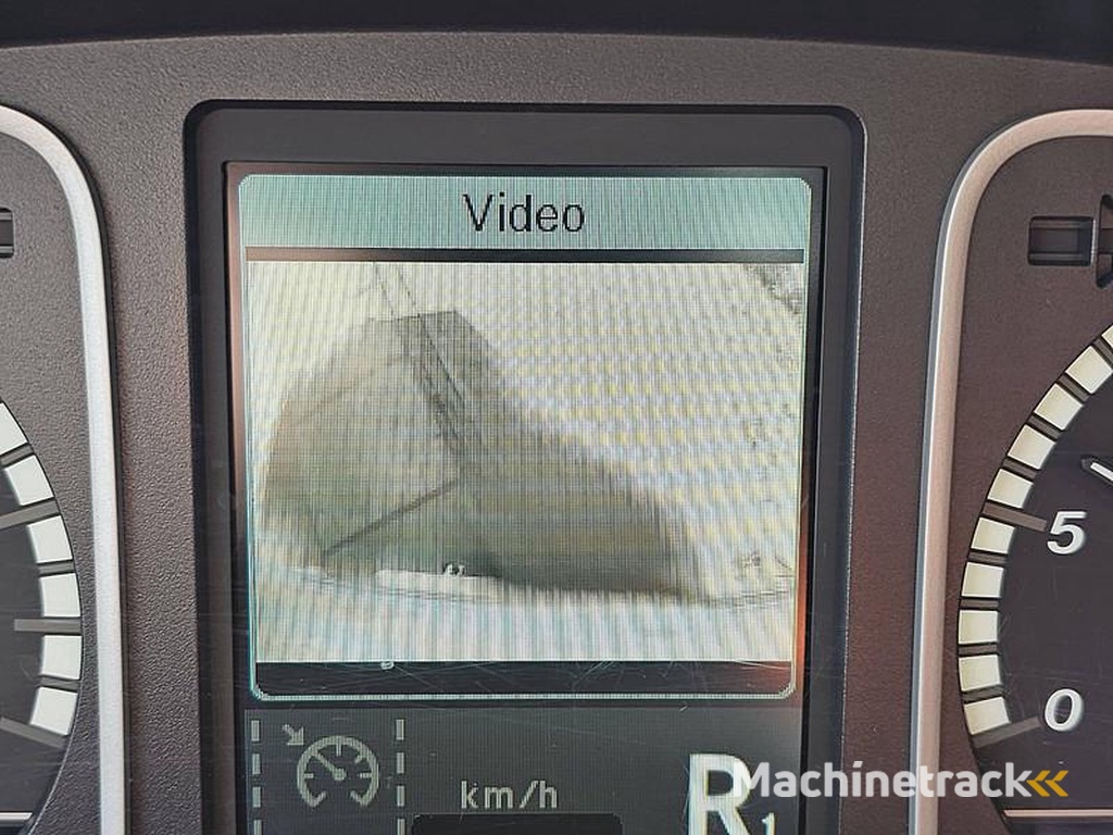 Mercedes ATEGO 818 TAILLIFT AIRCO