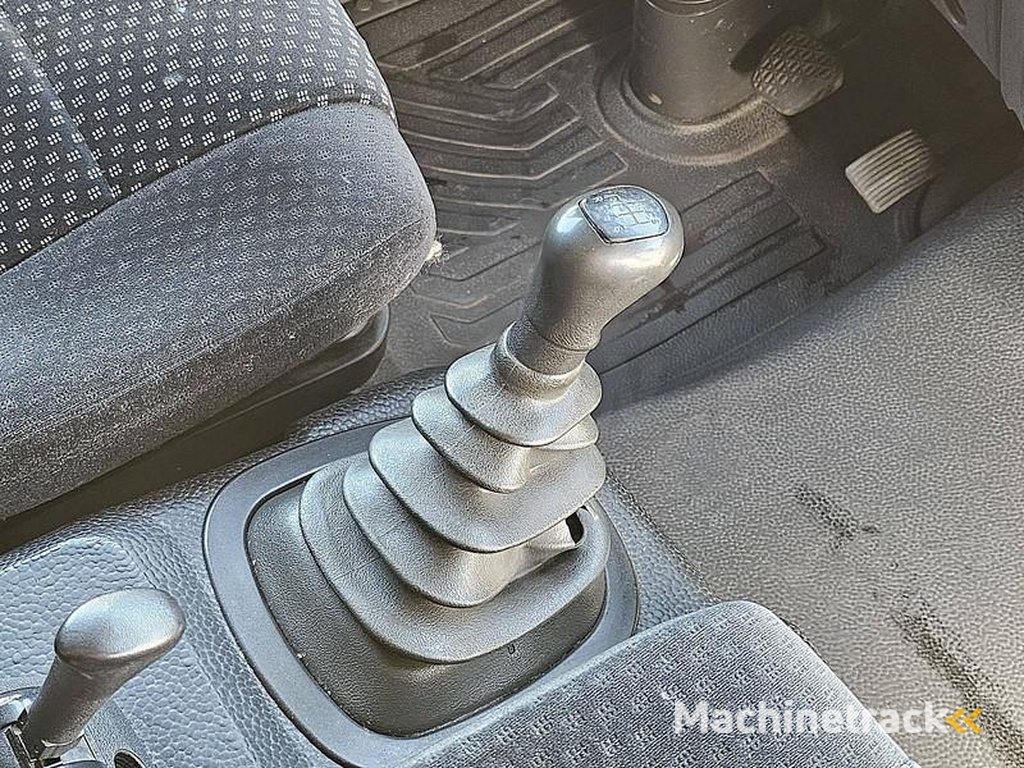 Mercedes ATEGO 818 MANUAL AIRCO LIFT