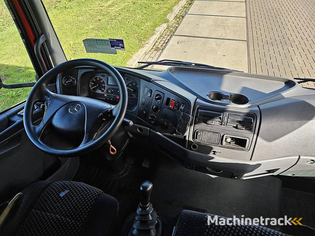 Mercedes ATEGO 818 MANUAL AIRCO LIFT