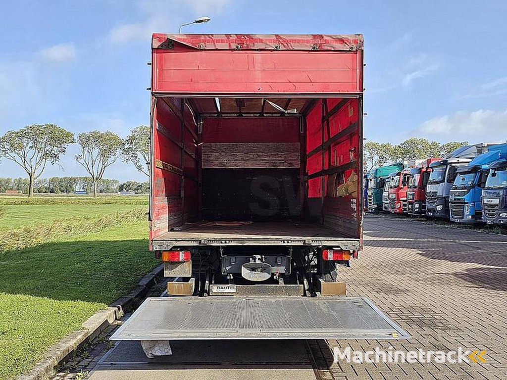 Mercedes ATEGO 818 MANUAL AIRCO LIFT