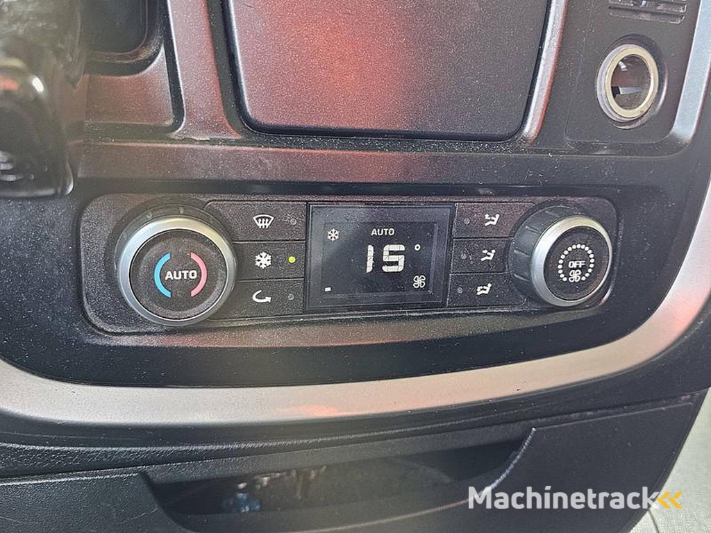 Iveco AS440S46-STRALIS-6X2-TXP-TWINSTEER