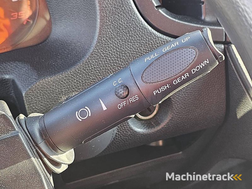 Iveco 120E25-EUROCARGO-AIRCO-TAILLIFT