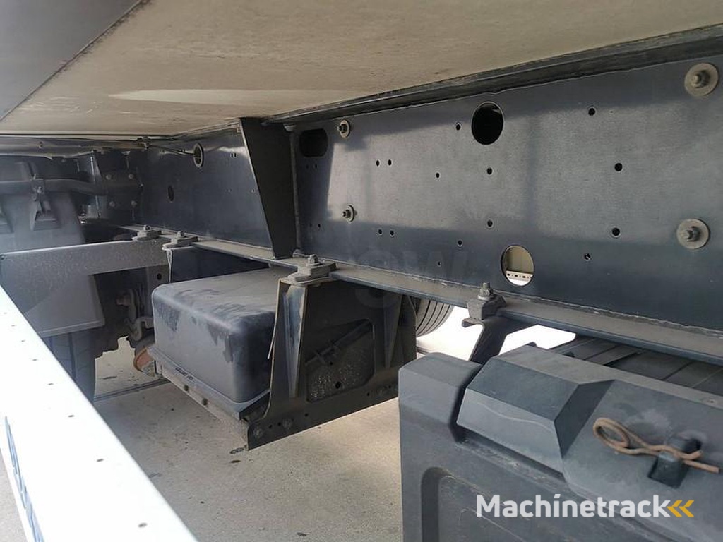 Krone SZ-2-AXLE-FRIGO-STEERAXLE-TAILLIFT