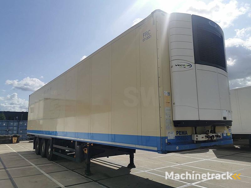 Schmitz-Cargobull SKO