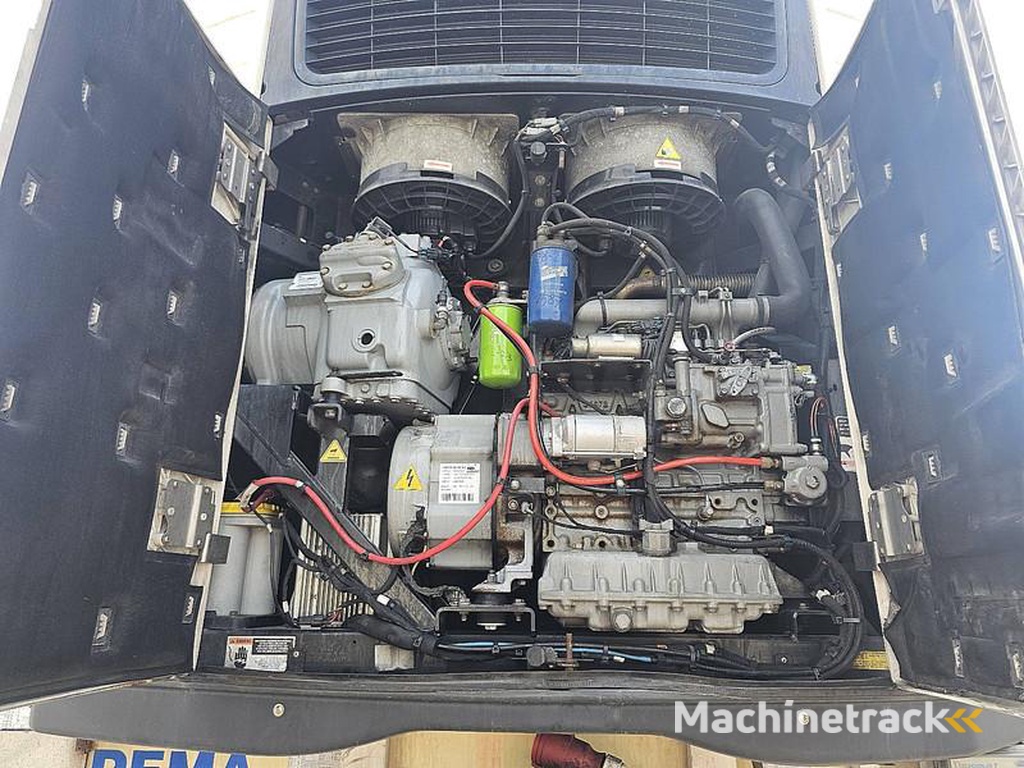 Schmitz-Cargobull SKO