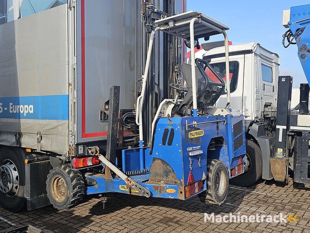 Mercedes ANTOS 2543 + FORKLIFT PALFINGER