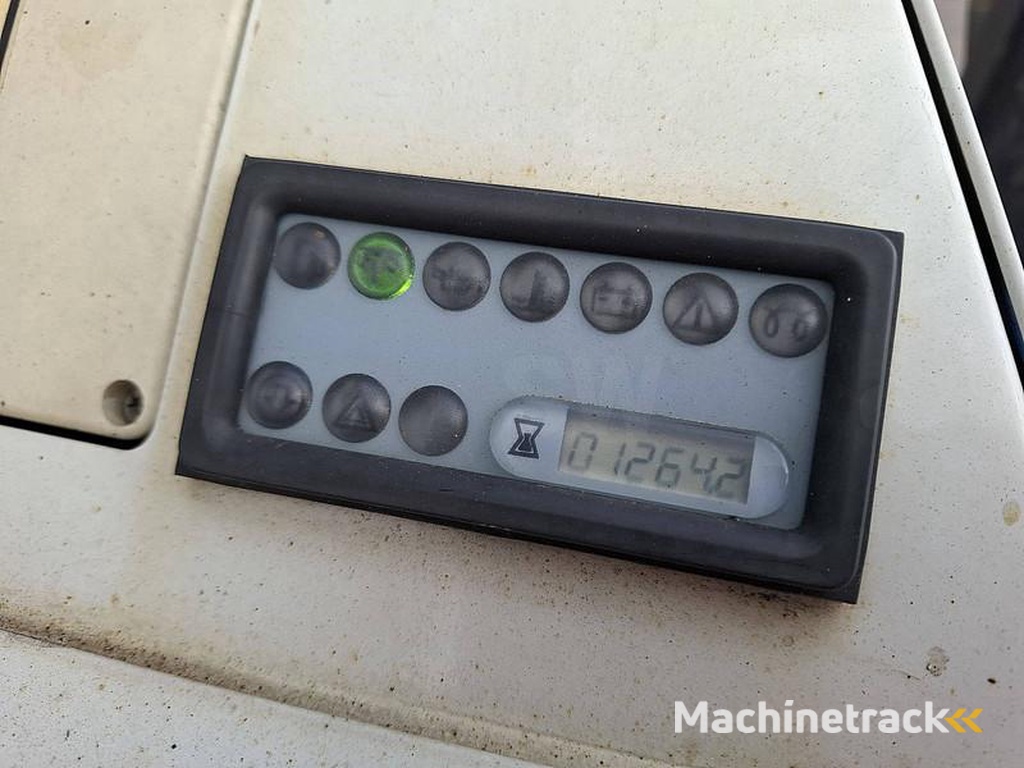 Mercedes ANTOS 2543 + FORKLIFT PALFINGER