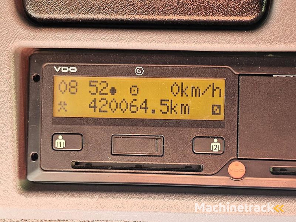 Mercedes ATEGO 824 CARRIER MULTI TEMP