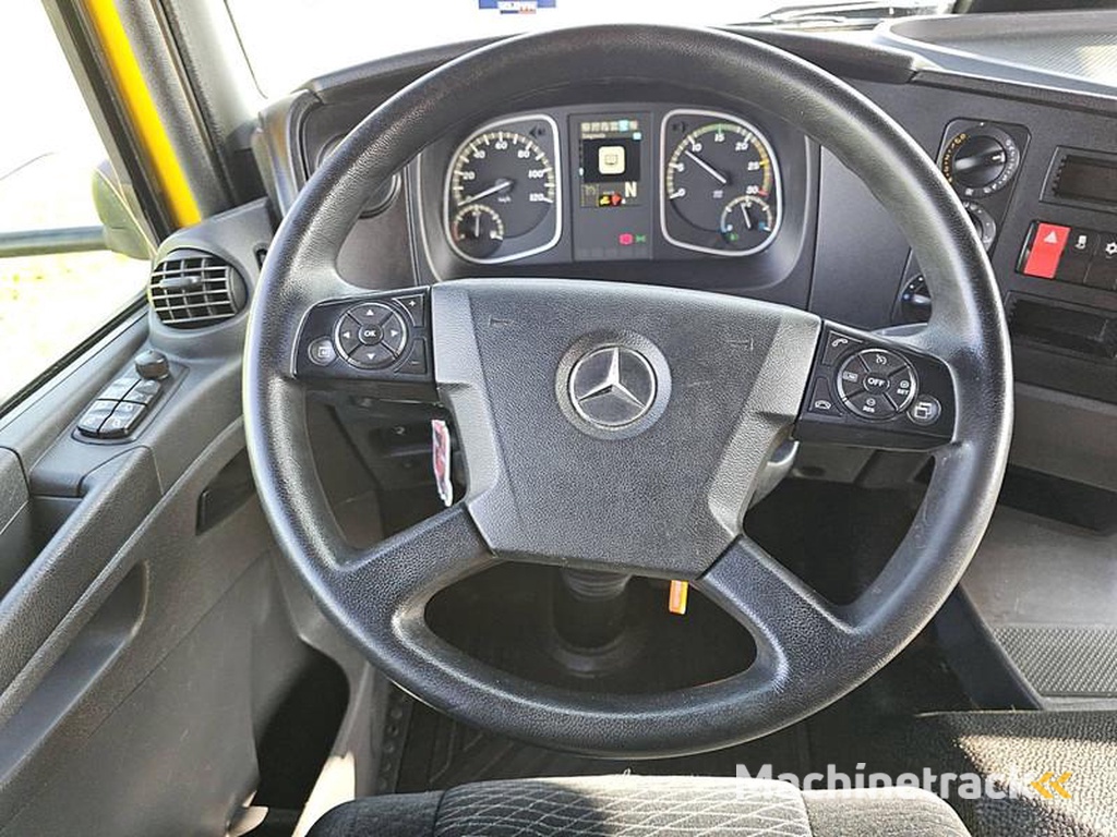 Mercedes ATEGO 824 CARRIER MULTI TEMP