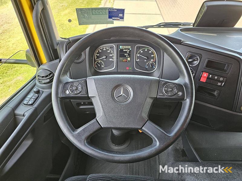 Mercedes ATEGO 824 CARRIER MULTI TEMP