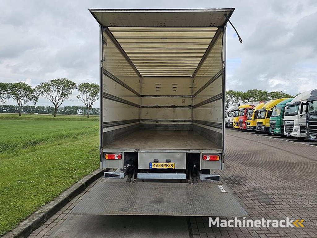 Renault D-250-11.9T-A-C-NEW-ENGINE