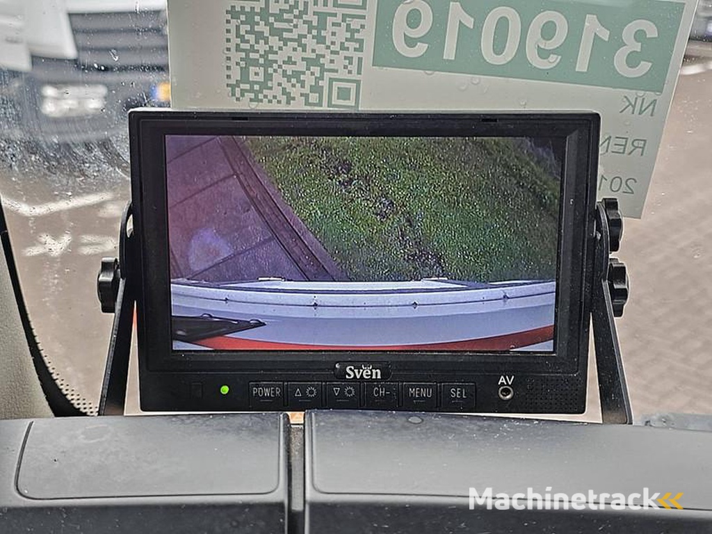 Renault D-250-11.9T-A-C-NEW-ENGINE