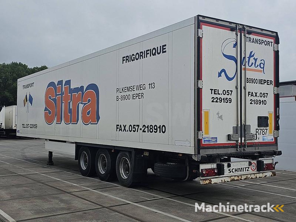 Schmitz-Cargobull SKO