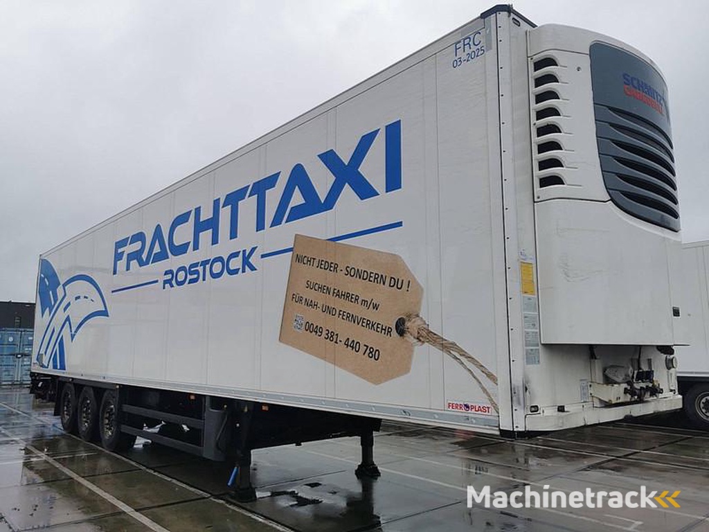 Schmitz-Cargobull SKO