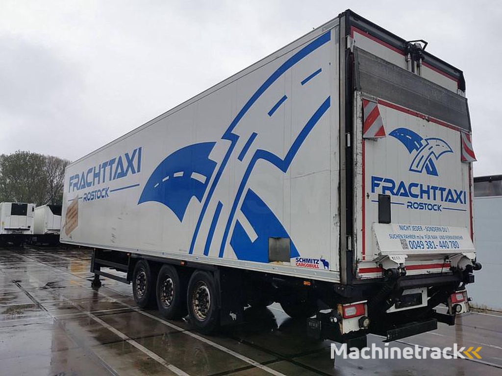 Schmitz-Cargobull SKO