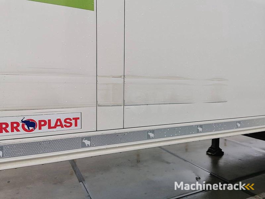 Schmitz-Cargobull SCB*S3B Carrier1550 D+E,Dopp