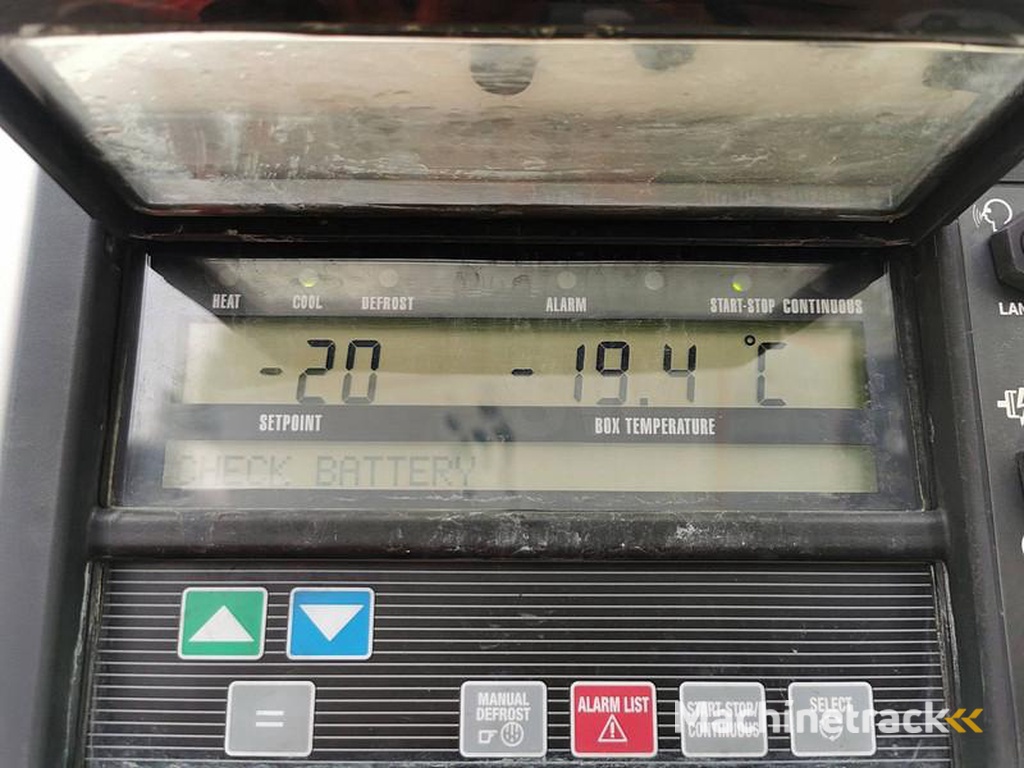 Schmitz-Cargobull SCB*S3B Carrier1550 D+E,Dopp